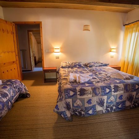 Albergo Club21 ラヴァローネ エクステリア 写真
