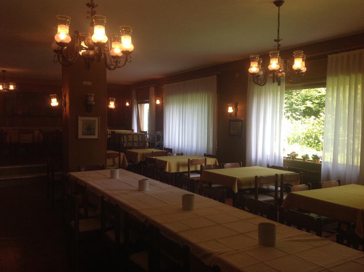 Albergo Club21 ラヴァローネ エクステリア 写真